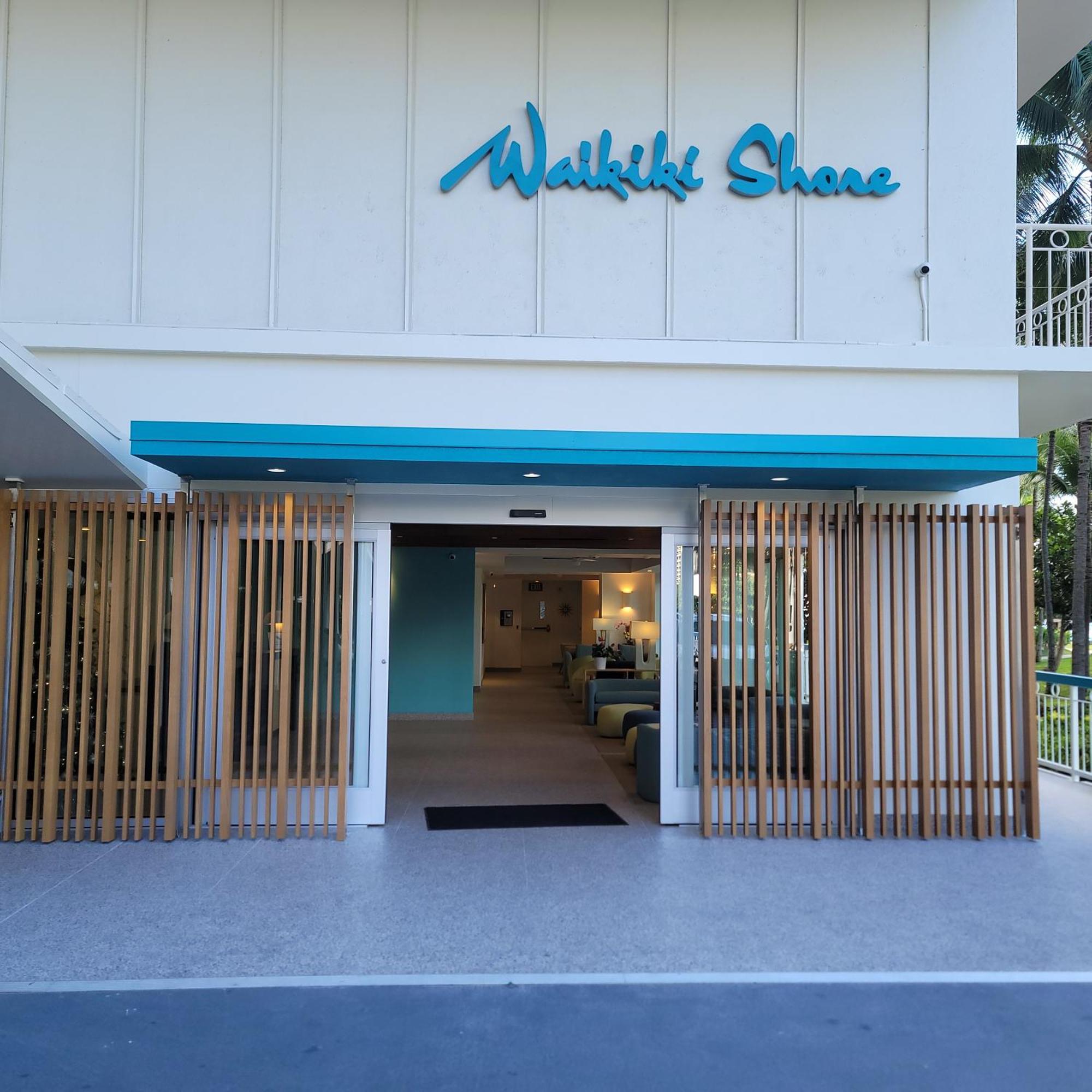 Waikiki Shore Beachfront Honolulu Extérieur photo