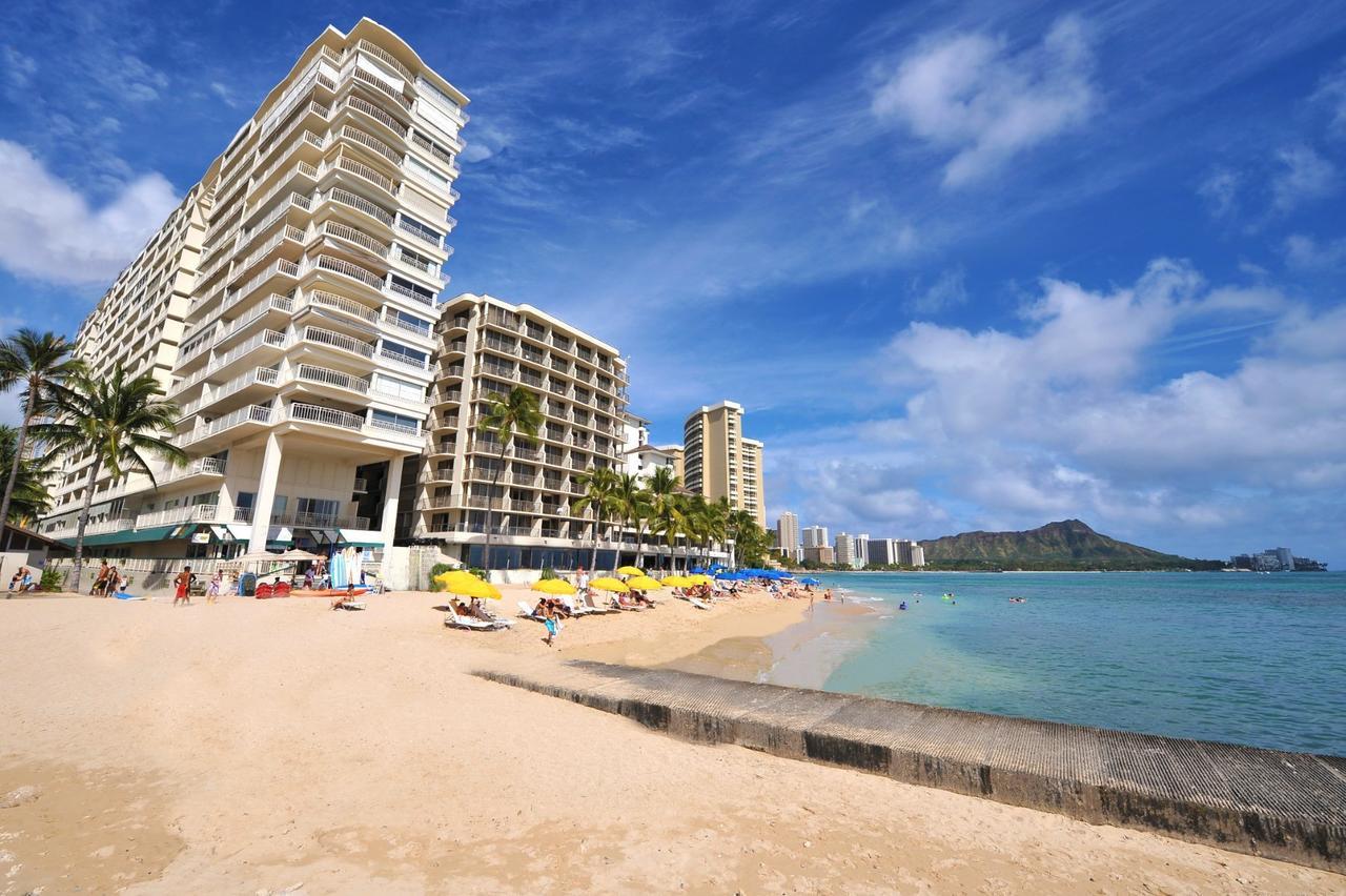 Waikiki Shore Beachfront Honolulu Extérieur photo